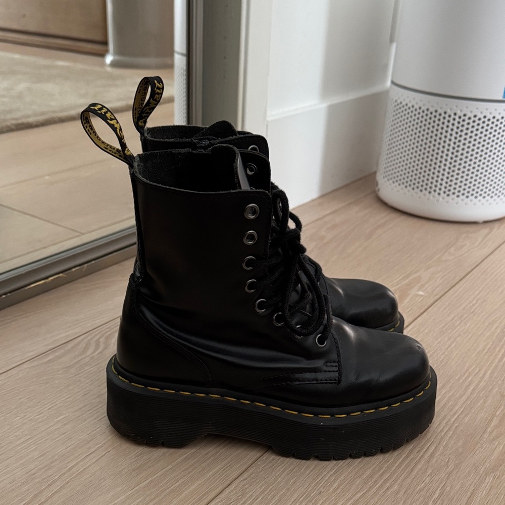 Dr. Martens Jadon Boot in Black Smooth Leather Platform Combat Boot